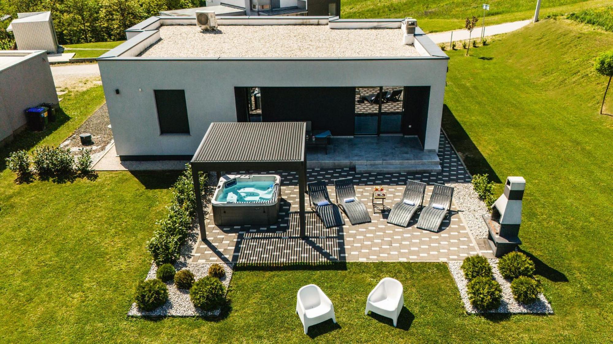 K Relax Place, Varazdinske Toplice, Modern Home With Sauna, Jacuzzi, Wifi Экстерьер фото